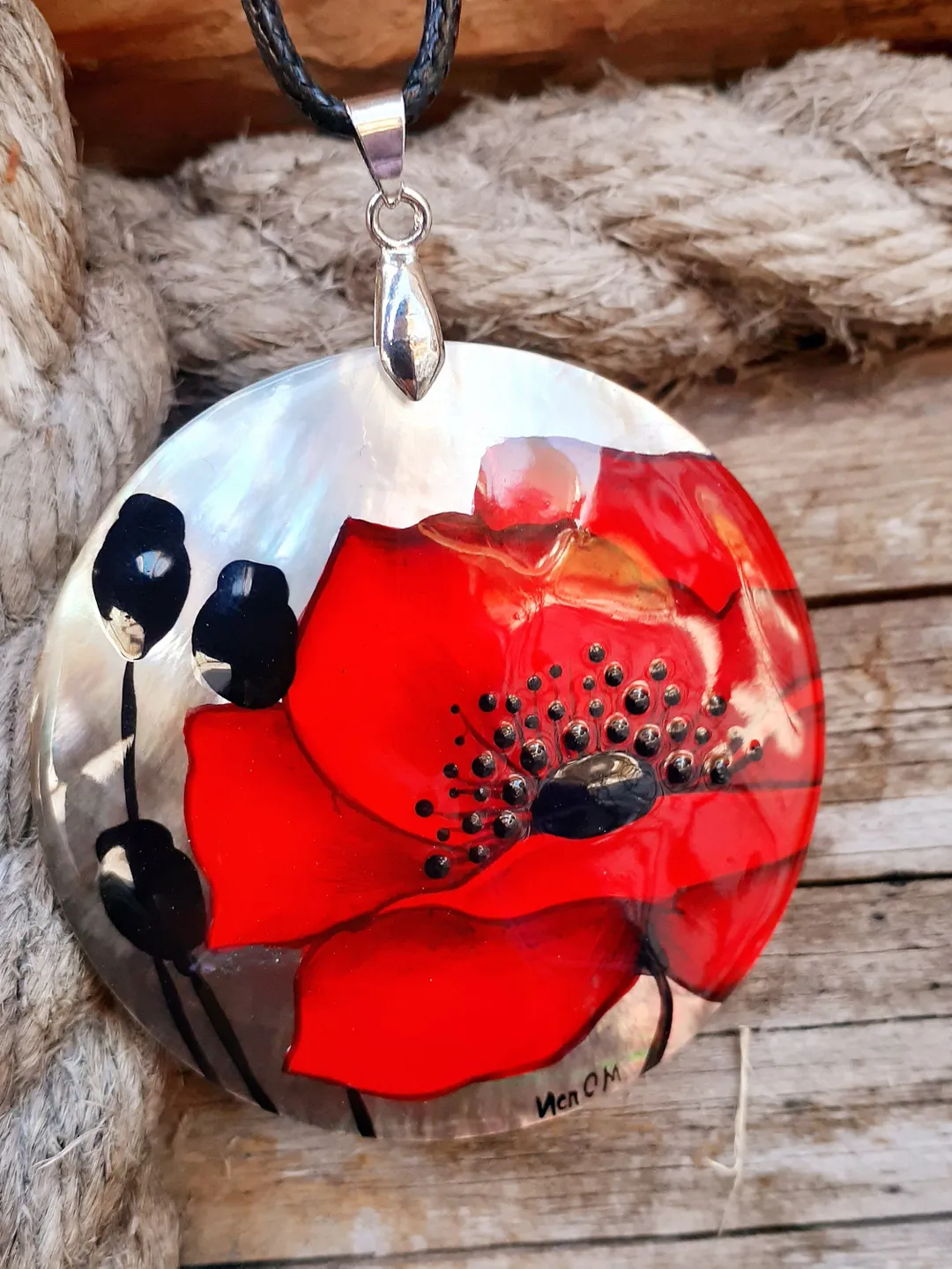 Red Poppy. Mother-of-pearl Russian hand-painted necklace pendant "Red Poppy". Hand paint shell pendant. Hand paint necklace pendant.