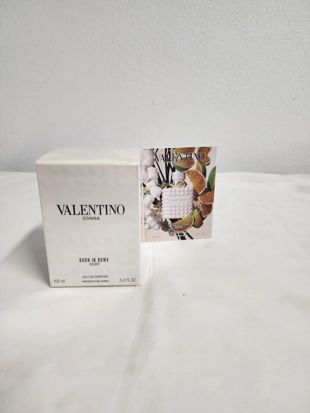 Valentino Donna Born in Roma Ivory Eau De Parfum 3.4oz / 100ml
