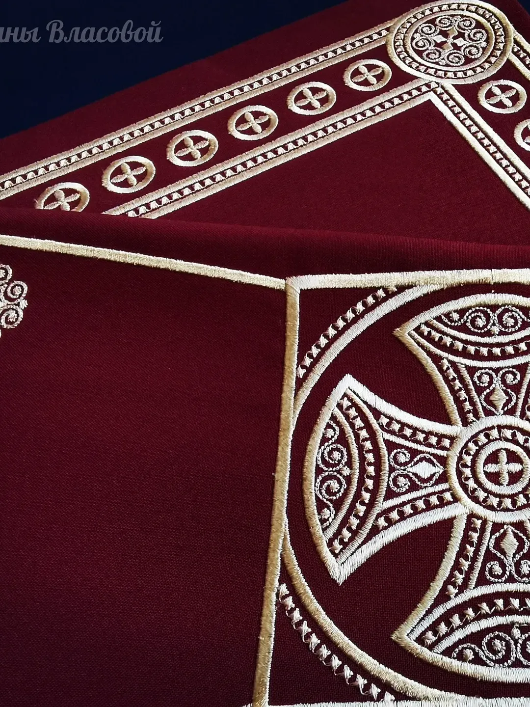 "Filigree" liturgical set. Set of designs for machine embroidery.