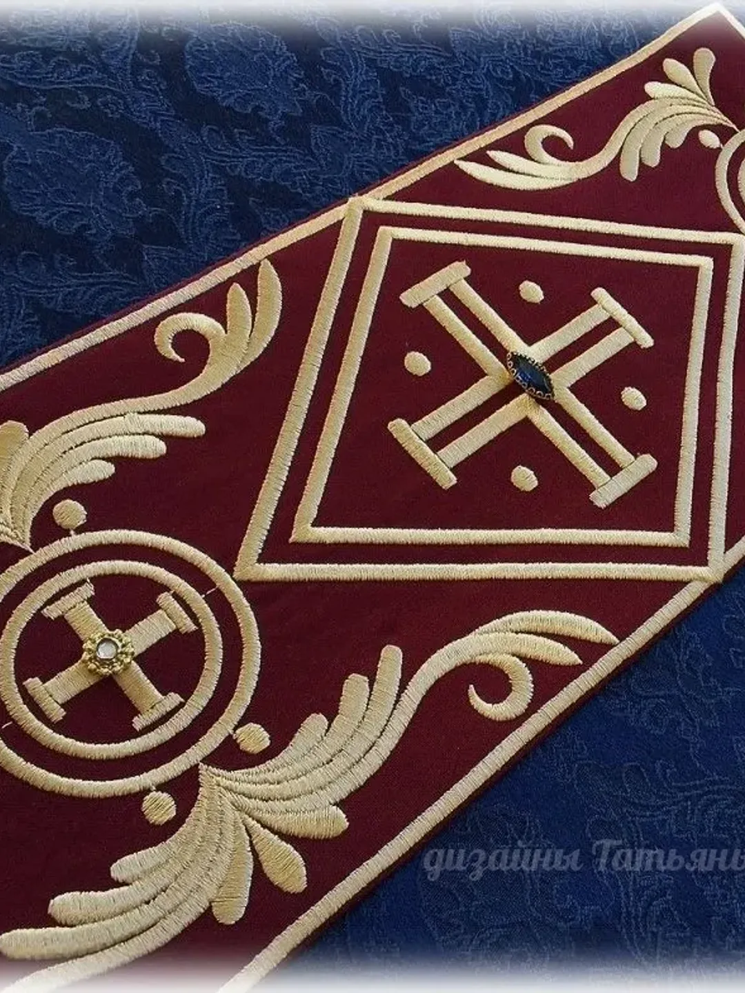 Designs for machine embroidery. A universal set of ornaments.