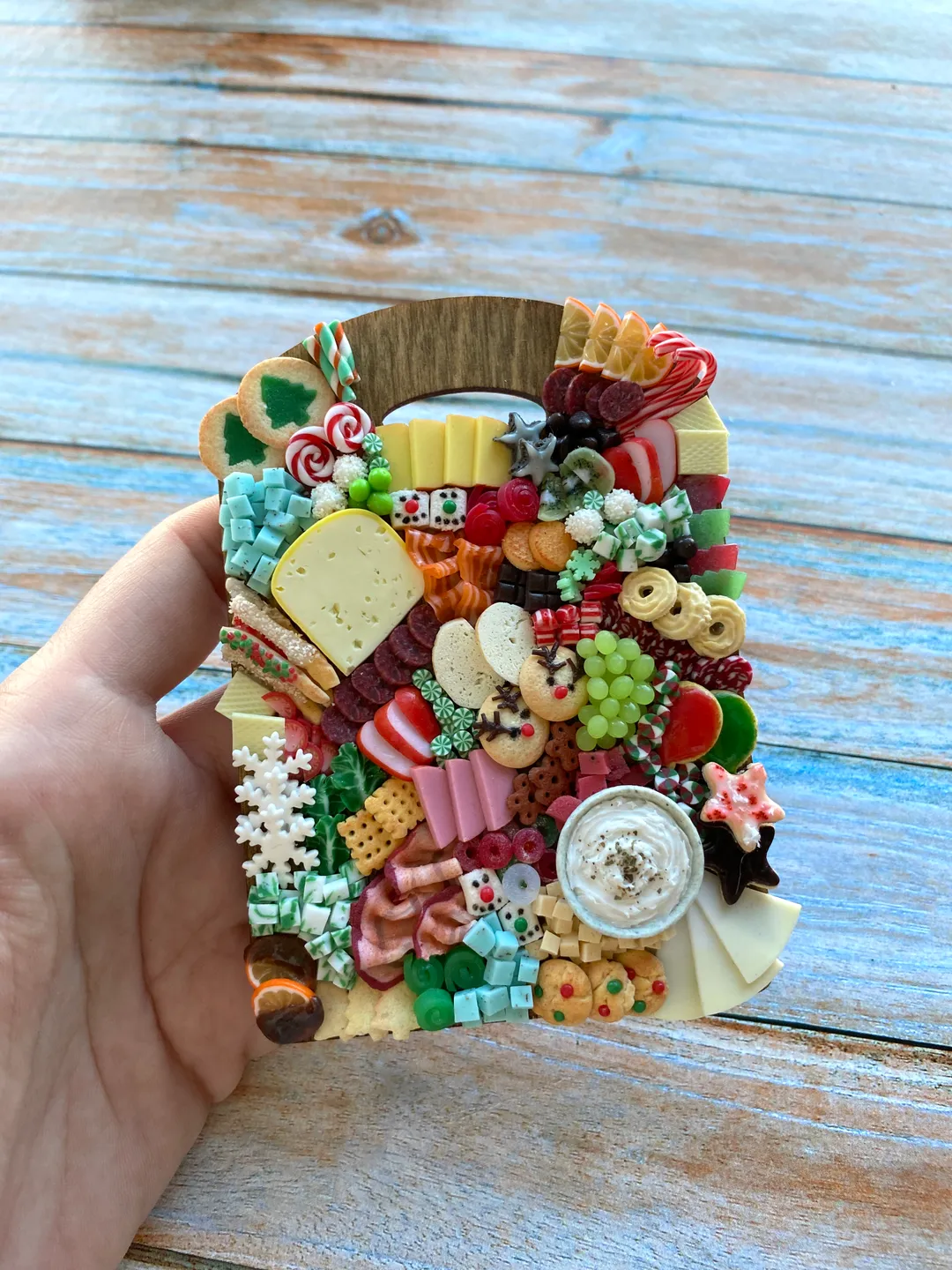 Magnet Miniature Christmas Charcuterie Board with Polymer clay Souvenir