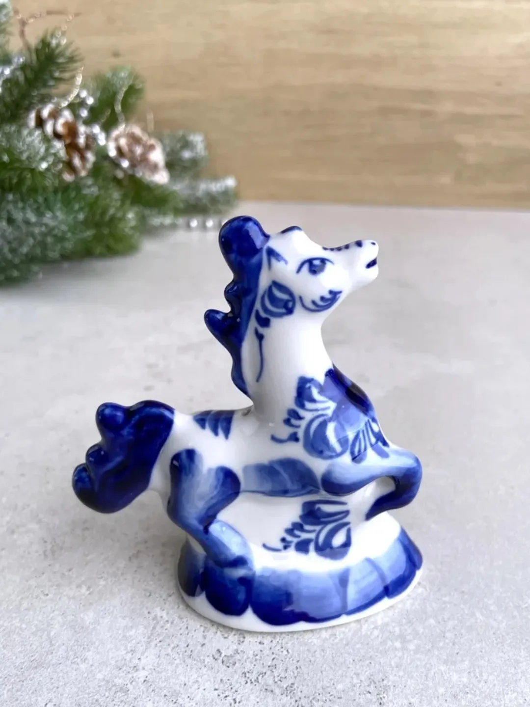 Russian porcelain hand-painted Gzhel figurine hand-painted symbol