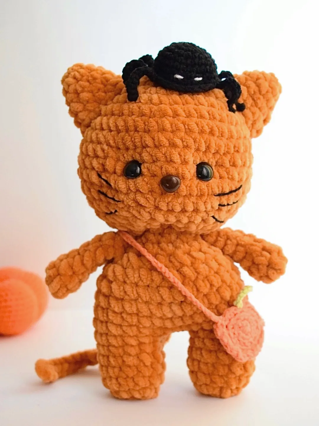 Crochet Halloween cat pattern Amigurumi kitty pattern Crochet kitten pattern