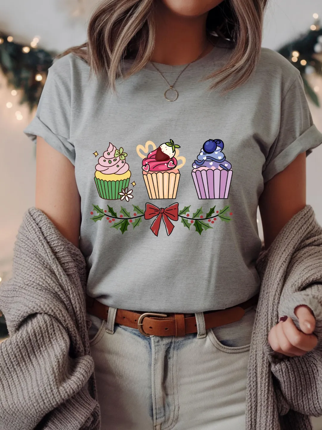 Cupcake Graphic T-Shirt