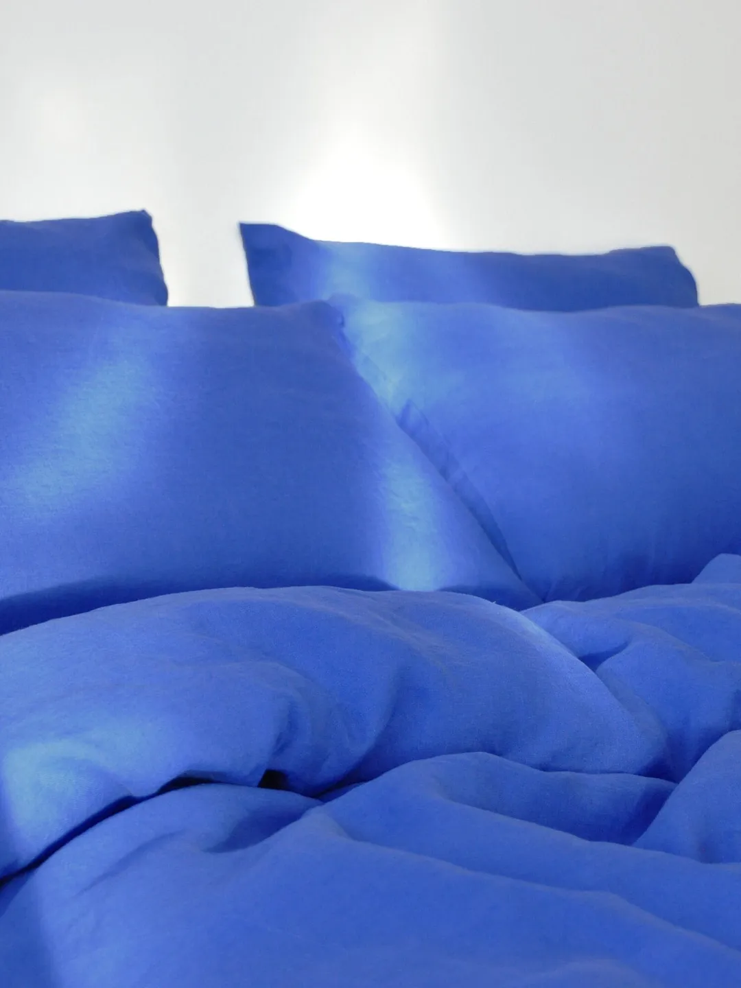 Royal blue linen pillowcase / Bright blue pillow cover / King, Queen, Standard, Euro, Lumbar, Custom size / Envelope closure / Stonewashed