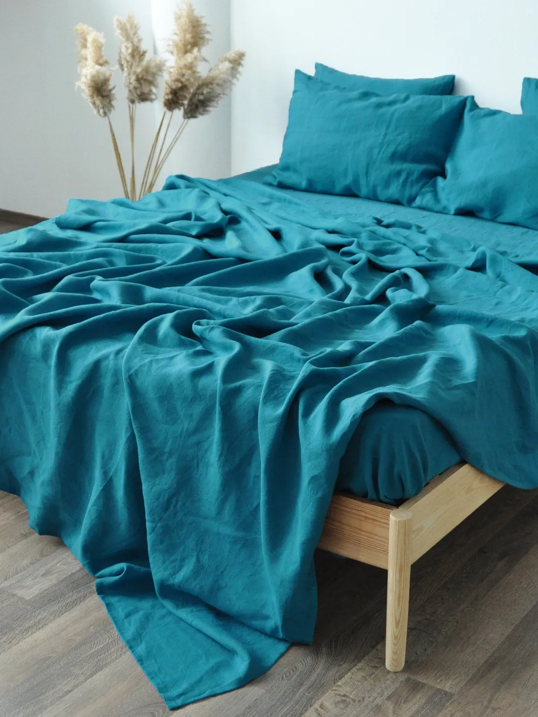 Sea Wave linen sheet set / 1 flat sheet + 1 fitted sheet + 2 pillowcases / Softened linen bedding / Stonewashed / Green bedding set