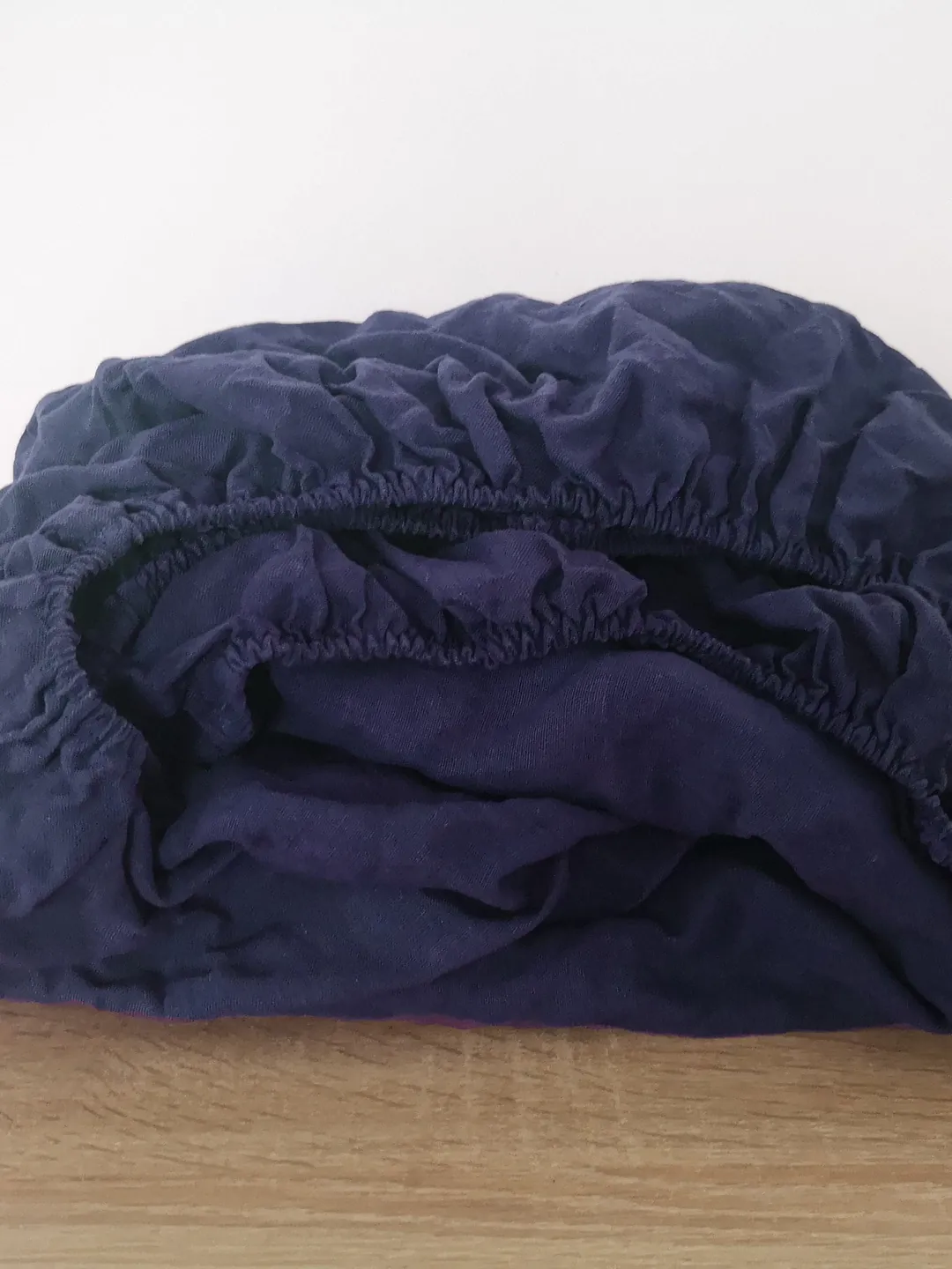 Indigo linen fitted sheet / 1 Fitted sheet / Dark purple softened linen sheet / Stonewashed linen / Blue linen bedsheet / Farmhouse decor