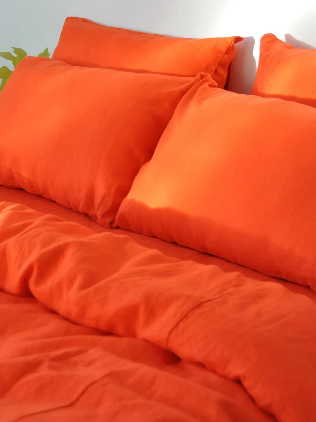 Bright orange linen duvet cover / 1 duvet cover / Softened linen / Orange comforter cover / Quilt cover / Coconut buttons / Ribbon ties