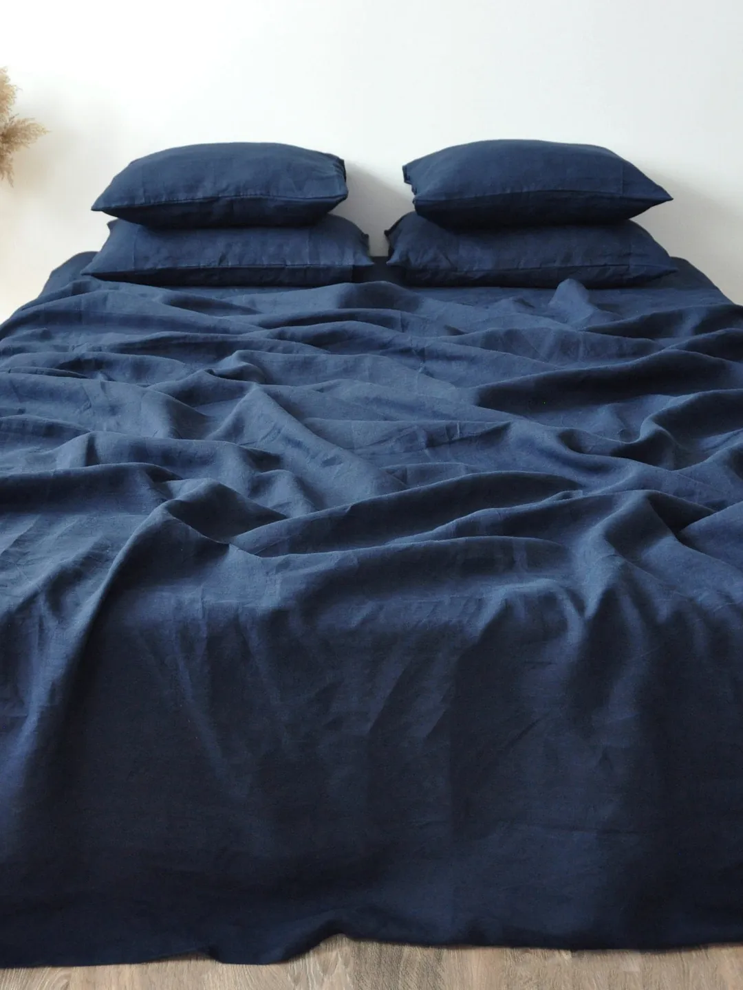 Navy linen flat sheet / 1 Flat sheet / Softened linen sheet / Stonewashed linen / Linen bedsheet / Farmhouse decor