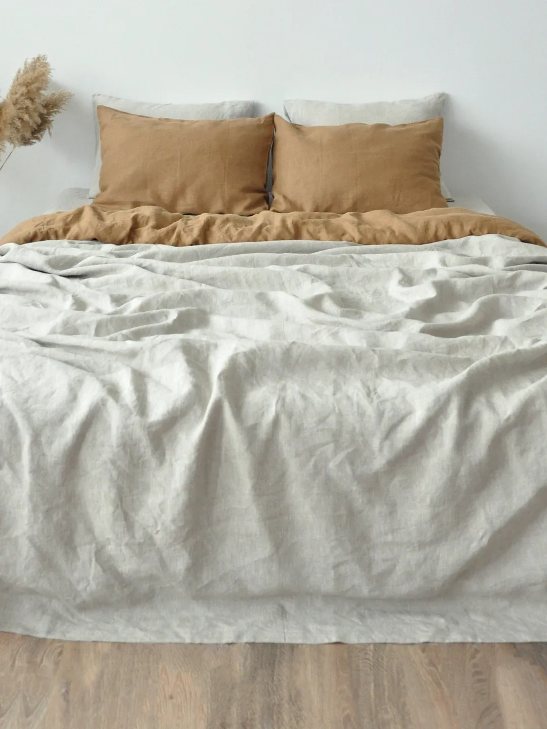 Undyed linen coverlet with or without filling / Softened linen / Medium weight / Double, Queen, California King, Custom size bed cover