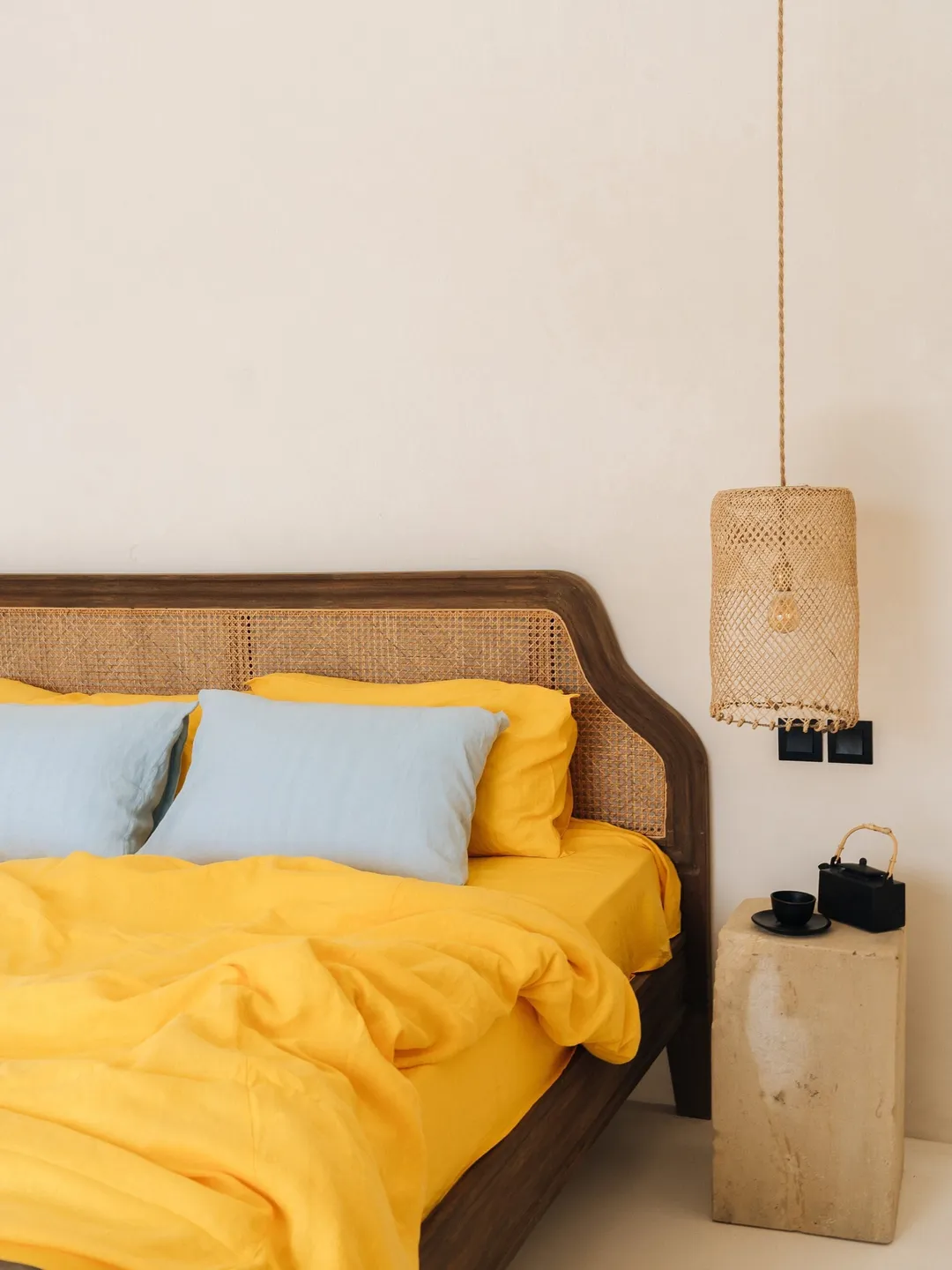 Bright yellow linen bedding set / 1 Duvet cover + 2 Pillowcases / Softened linen bedding / Comforter cover set / Quilt cover set