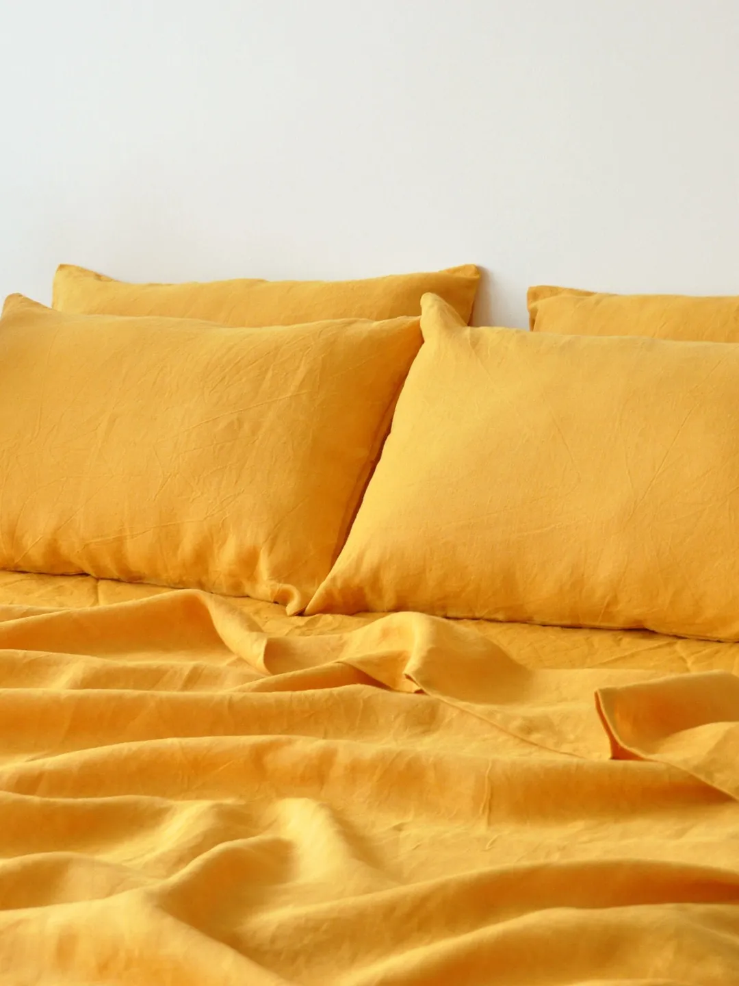 Turmeric linen flat sheet / 1 Flat sheet / Softened linen sheet / Stonewashed linen / Linen bedsheet /Farmhouse decor