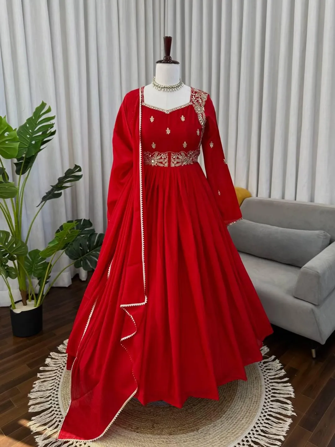 red anarkali wedding dress This outfit is called an Anarkali gown More specifically, a heavily embroidered Anarkali suit with dupatta. Floor-length flare, fitted bodice, royal vibesbasically peak festive / wedding wear energy Perfect for