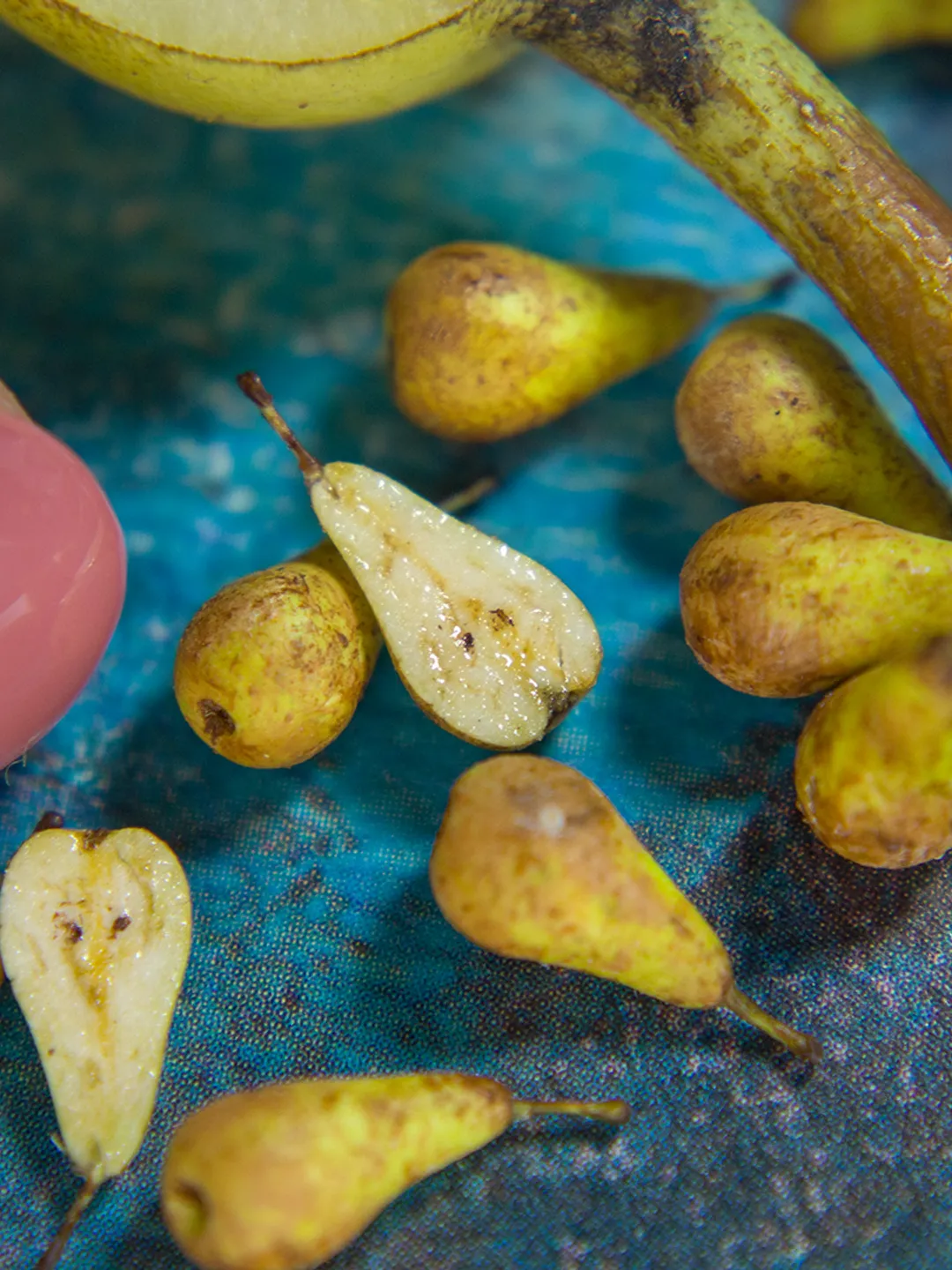 TUTORIAL Miniature polymer clay green pears with polymer clay
