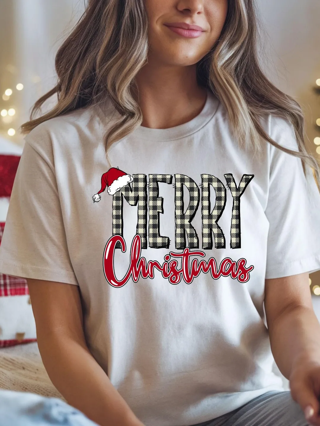 Merry Christmas T-Shirt, Holiday Graphic Tee, Festive Xmas Shirt, Christmas Party Outfit,  Winter Gift