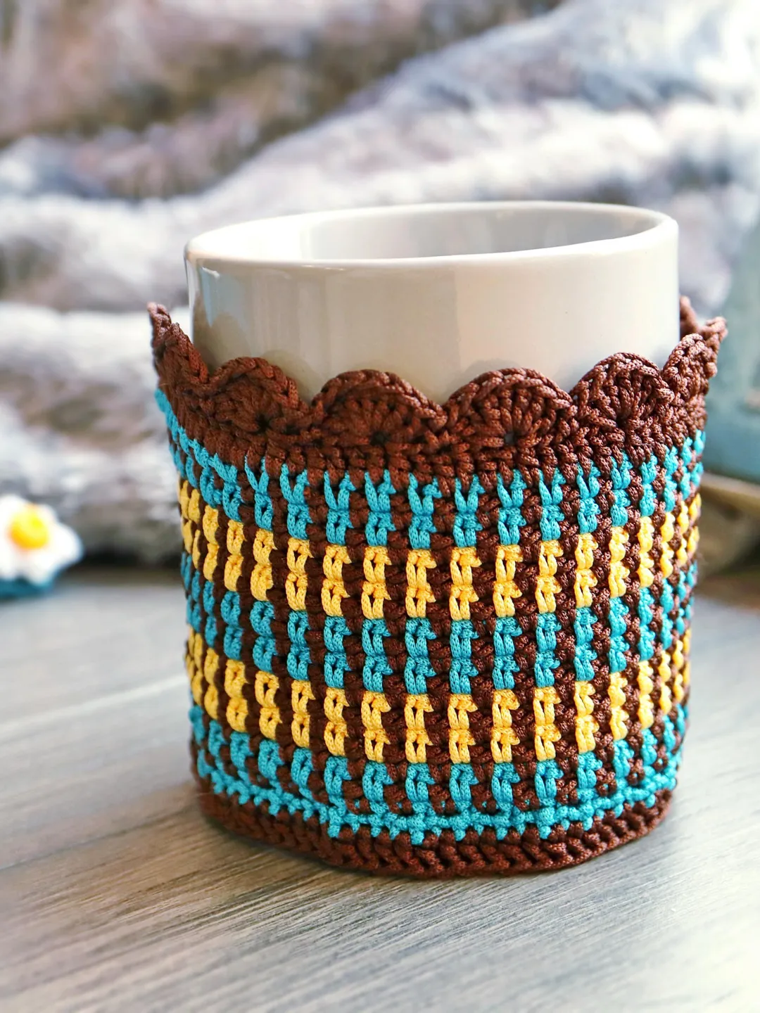 70s Crochet Mug Cozy Pattern – Striped Stitch Retro Cup Sleeve with Button Closure (PDF)