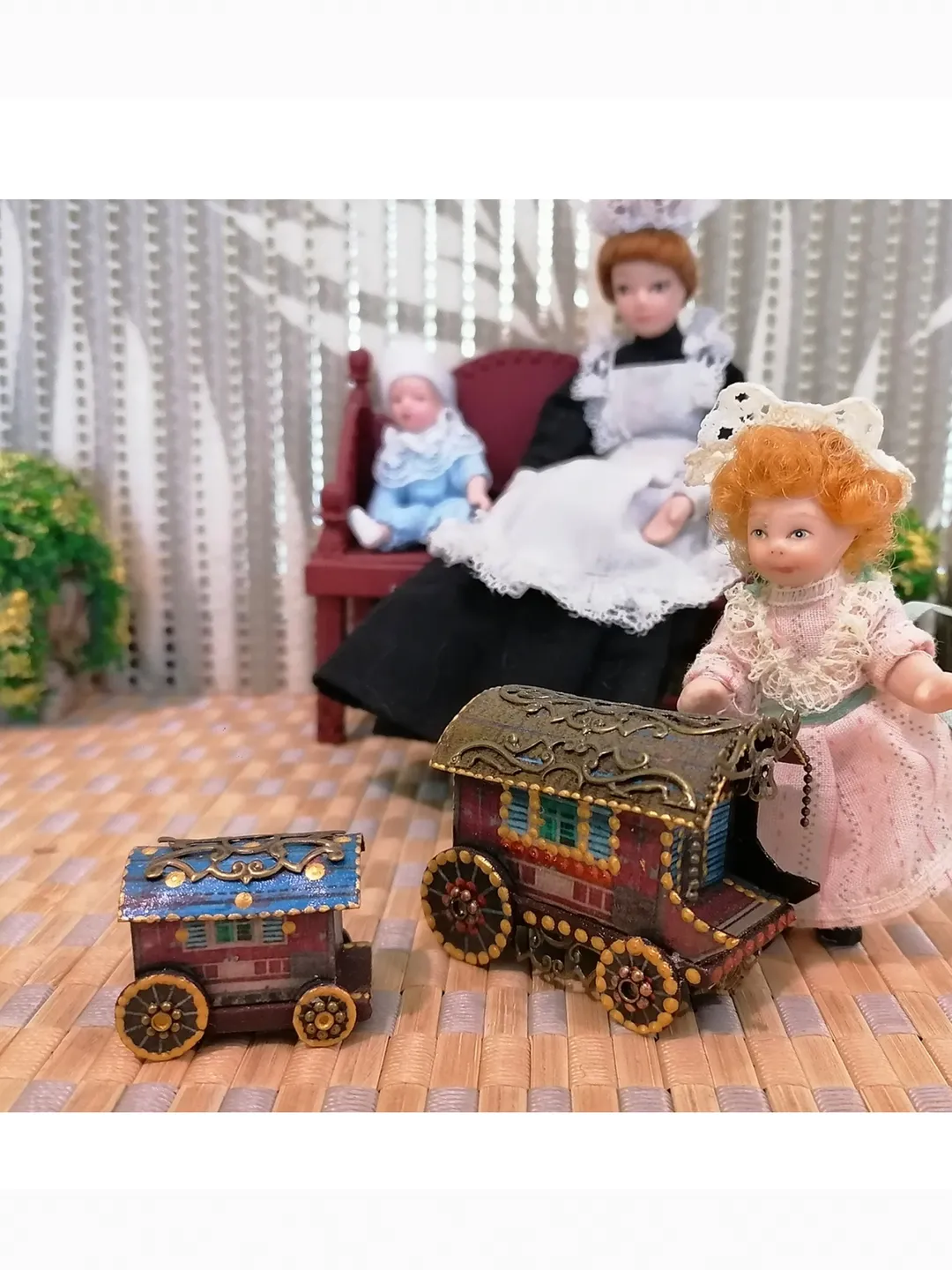 1:12 scale. Gypsy wagon. Toy for a doll .
