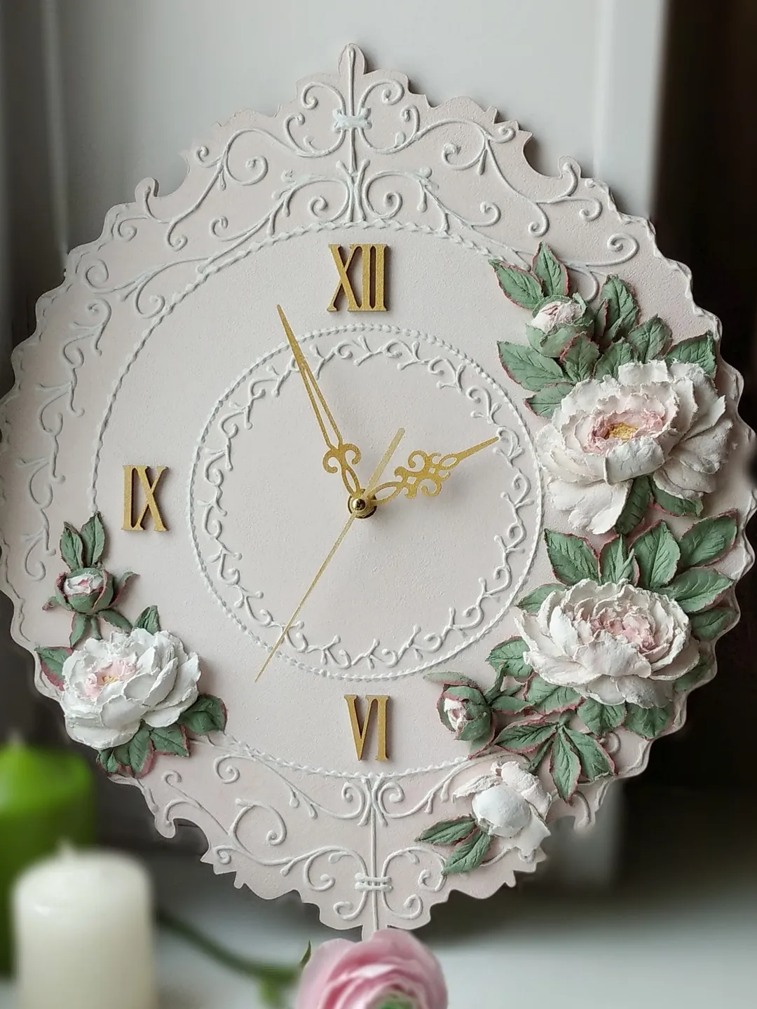 Pink wall clock with voluminous white peonies Silent wall clock for bedroom or nursery Gift for Christmas, Birthday, Mother's Day, Wedding, Housewarming