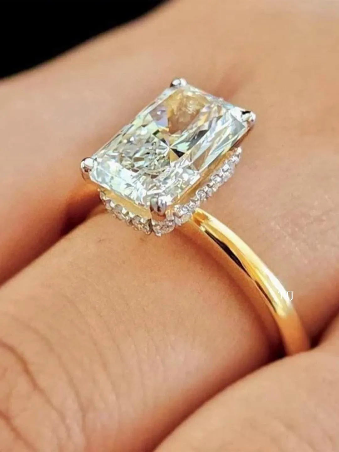 2 CT Radiant Cut Moissanite Engagement Ring, 14K/18K Solid Gold, Hidden Halo Marquise Ring, Wedding Anniversary Solitaire Ring, Gift For Mom