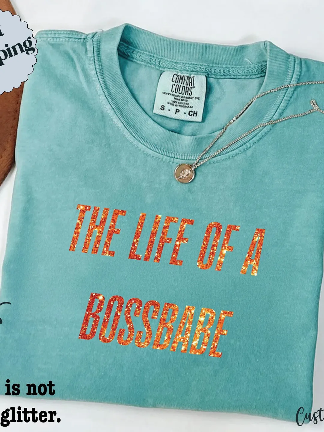 Bossbabe Retro Graphic Tee: Comfort Colors Unisex T-Shirt