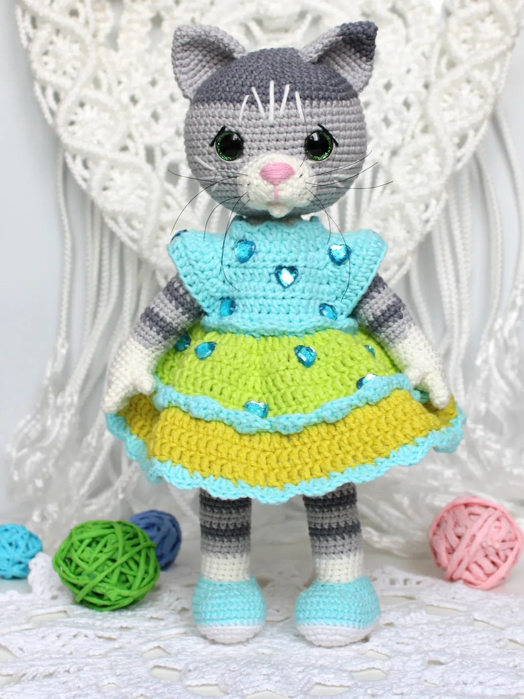 Kitty pattern crochet PDF in English Cat tutorial amigurumi toy