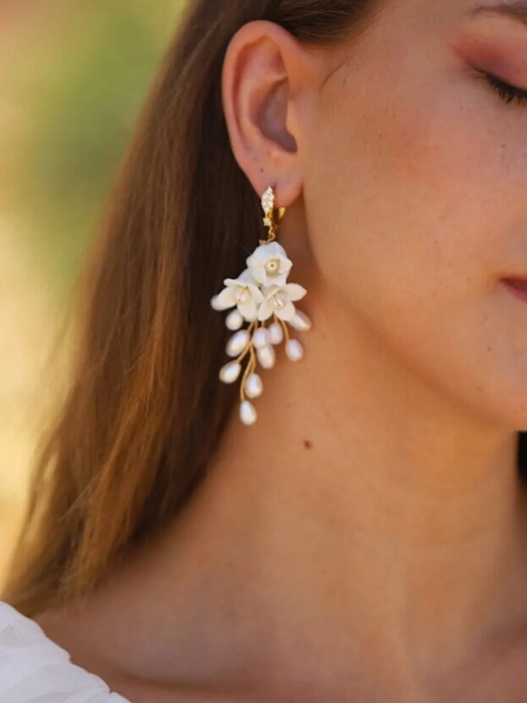LORA // Boho Wedding Earrings, Freshwater Pearl Chandelier Bridal Earrings, Porcelain Flowers Wedding Jewelry Set, Floral Statement Earrings