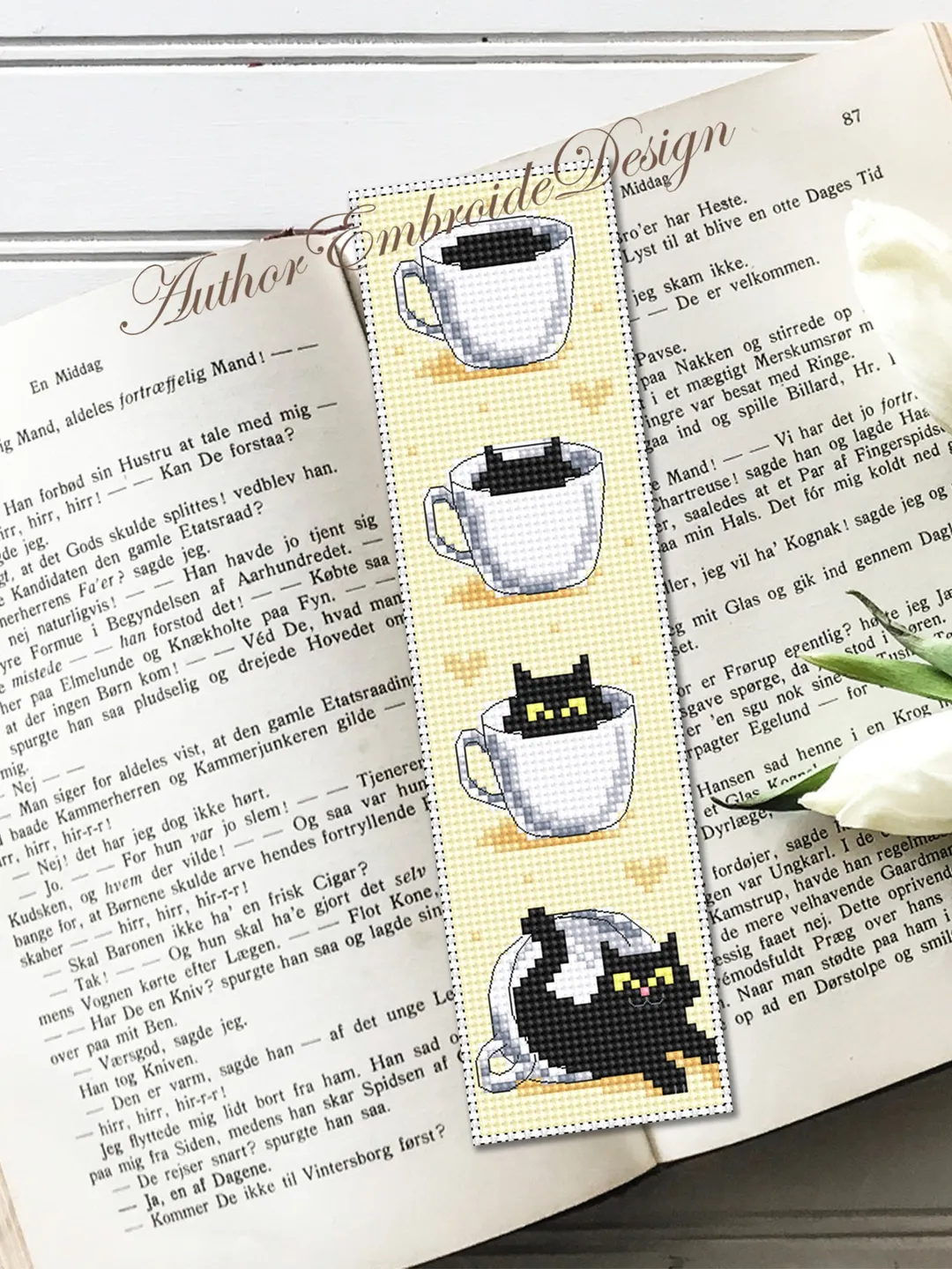 Cat bookmark cross stitch pattern download PDF Black cat cross stitch ...
