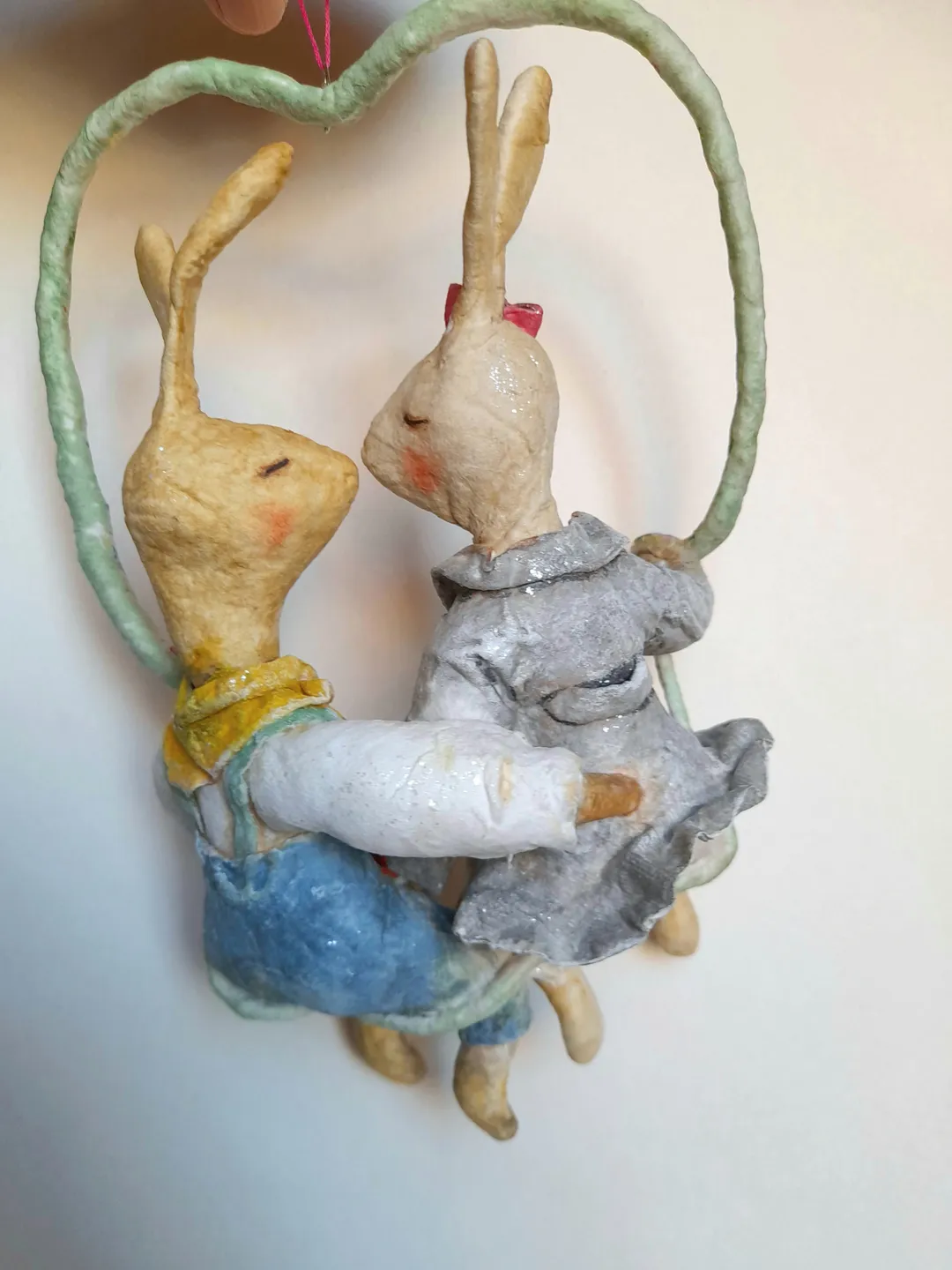 Bunny Couple Love Theme Room Decor Spun Cotton Ornament Heart Swing Decor Engagement Gift for Friend