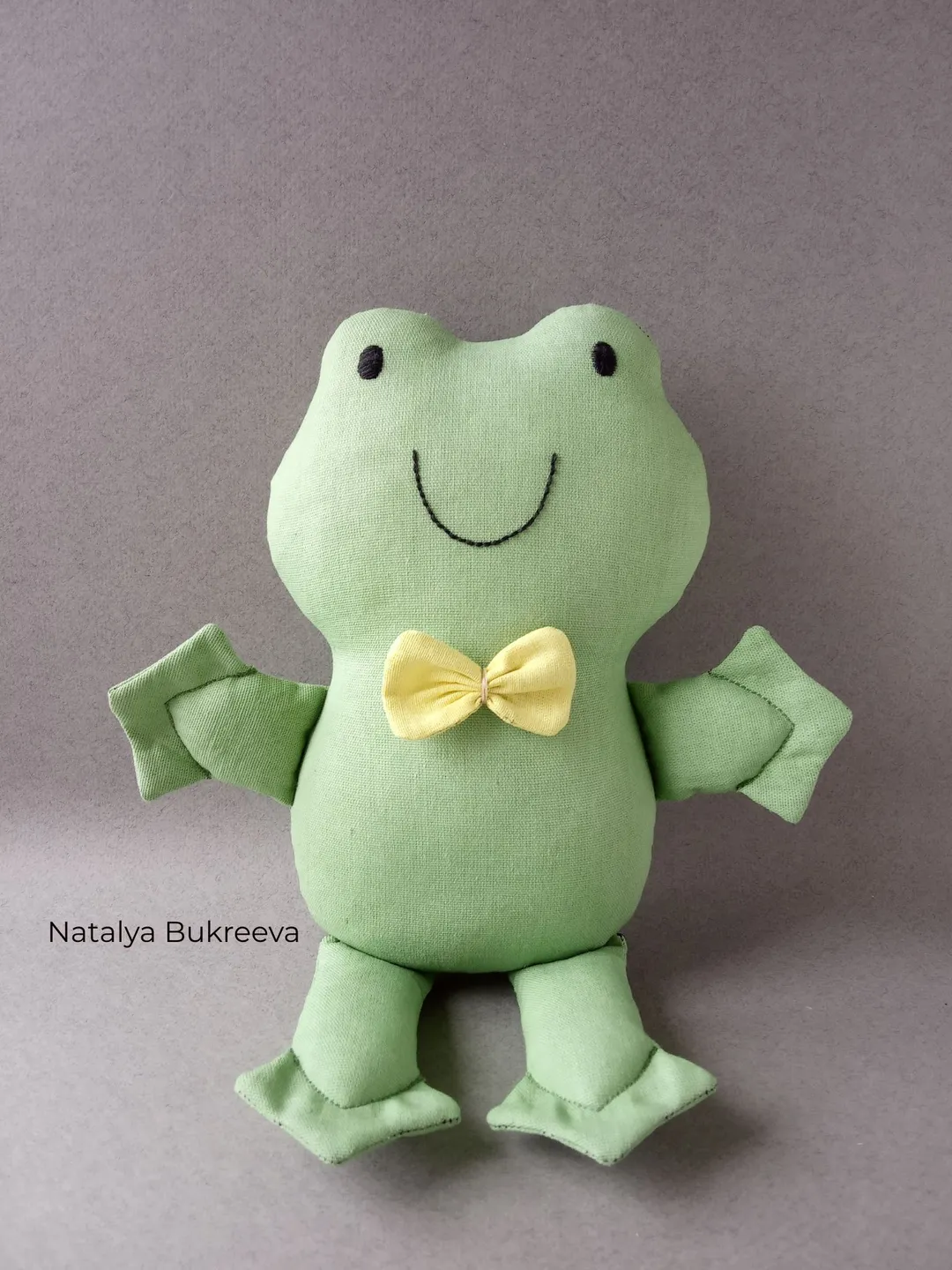 Stuffed Frog Easy Sewing Pattern PDF.