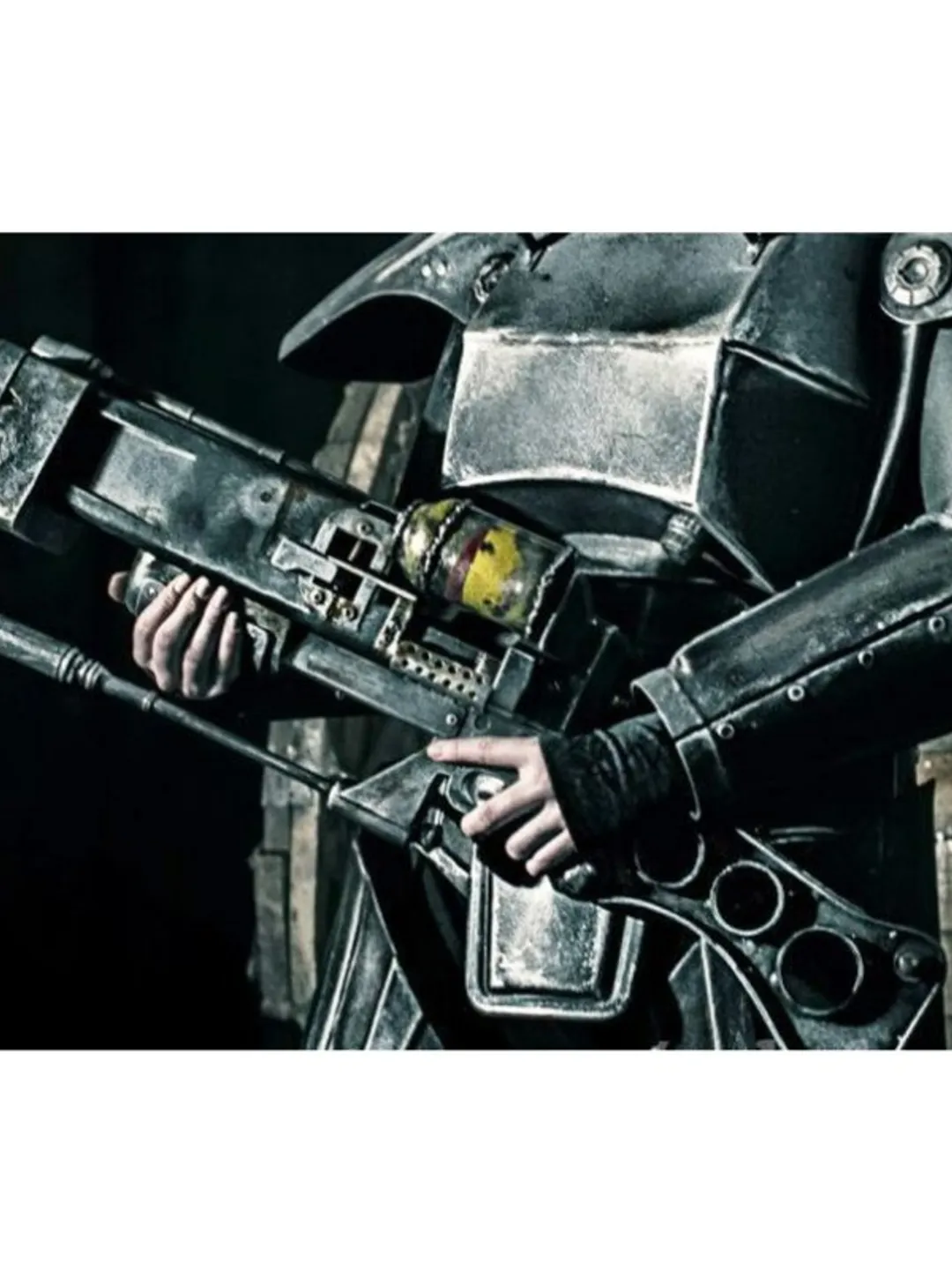 Fallout Rifle Cosplay Fallout cosplay - Plasma gun - Fallout - Plasma rifle - brotherhood of ...