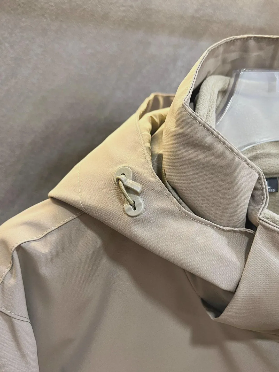 Arcteryx 3-in-1 GORETEX Jacket, Waterproof Shell with Detachable