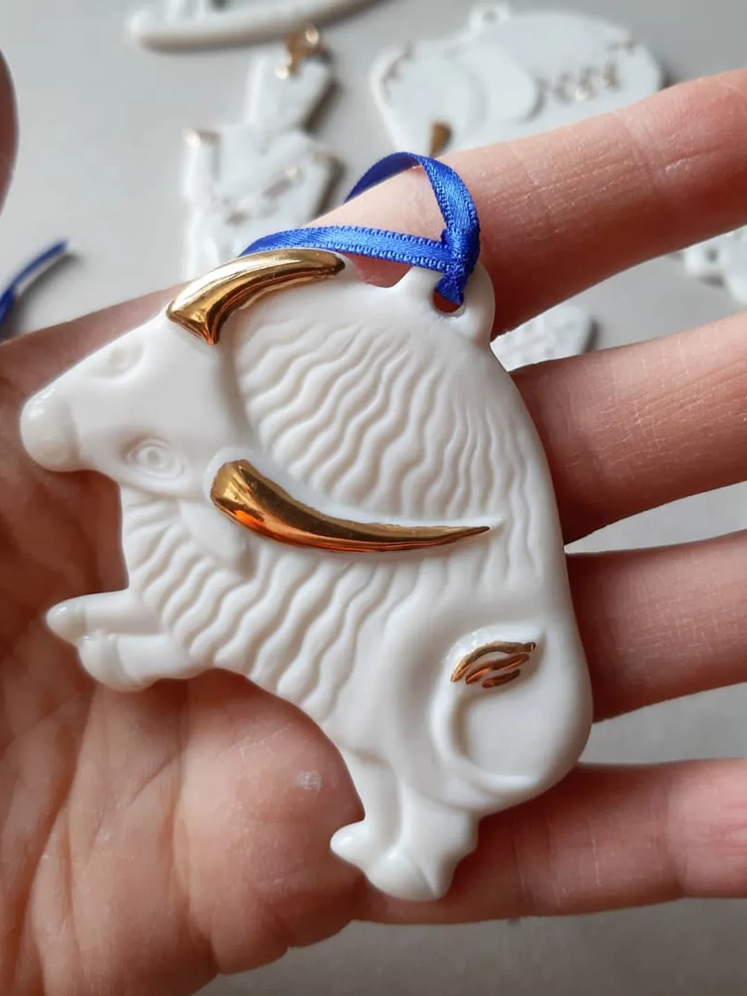 Christmas tree toy bull