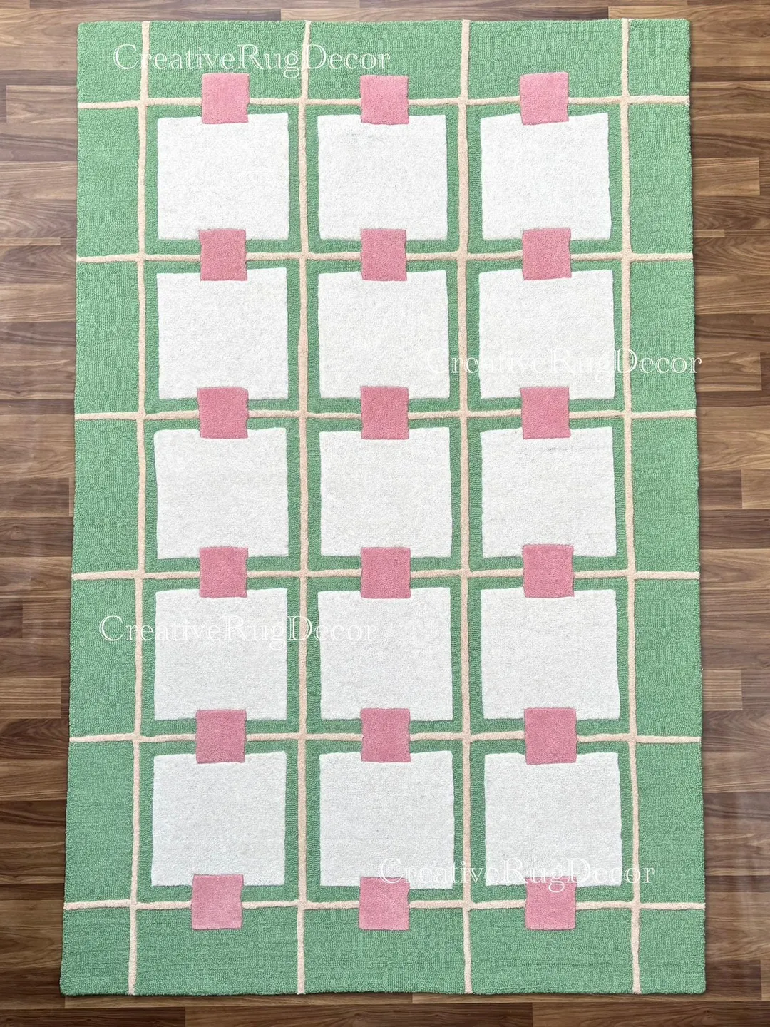 Handmade Green Wool Kilim Rug: Bohemian Geometric Area Carpet