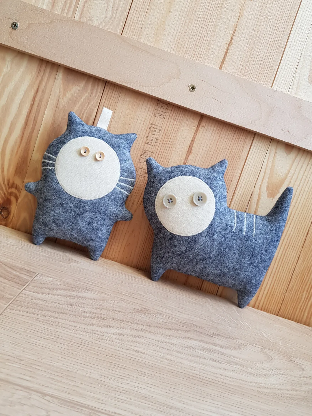 Felt Cat sewing pattern PDF tutorial in English, felt animal sewing diy