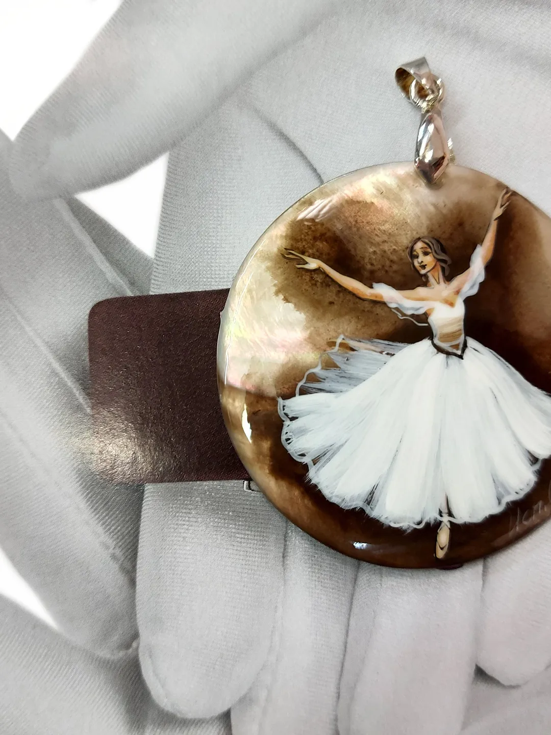 Mother-of-pearl Russian hand-painted necklace pendant "Ballerina" Hand paint necklace pendant