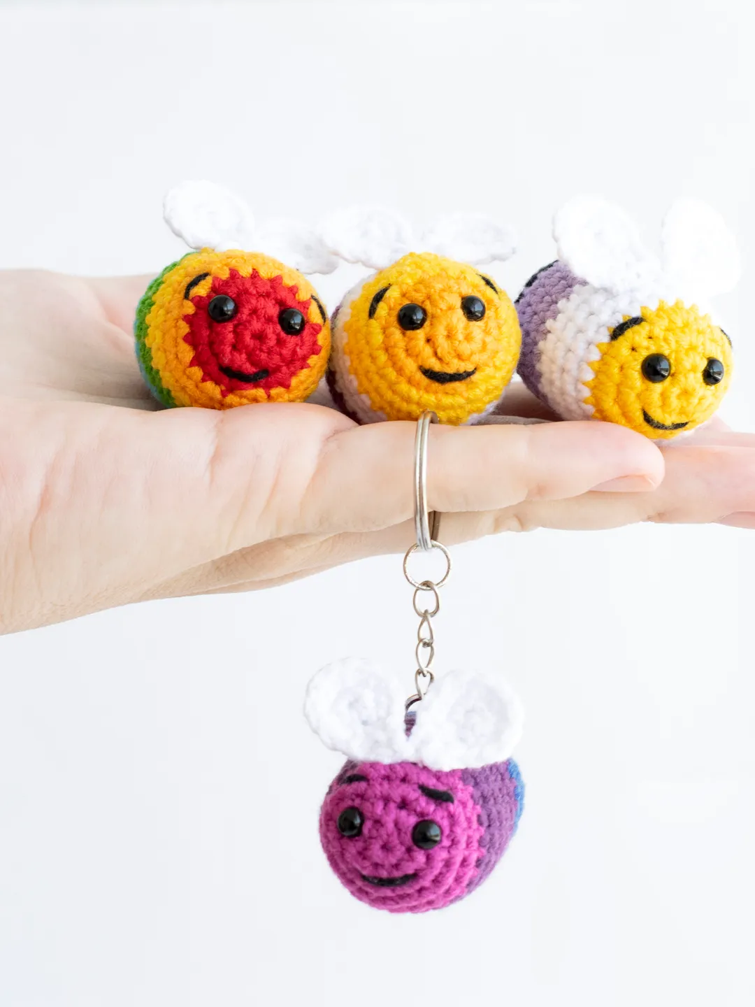 Keychain crocheted bee, LGBTQ Pride Flags, Gay, Lesbian, NonBinary, Bisexual, Rainbow keyring, Pride Bumblebees