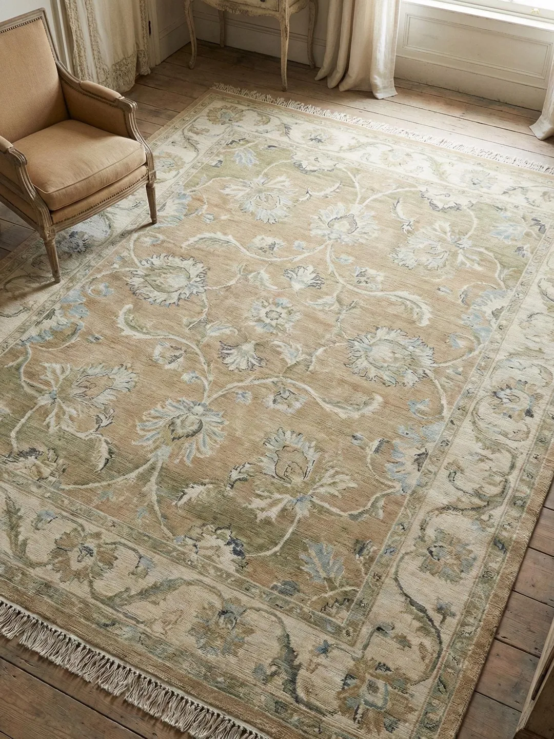 Hand knotted Oushak