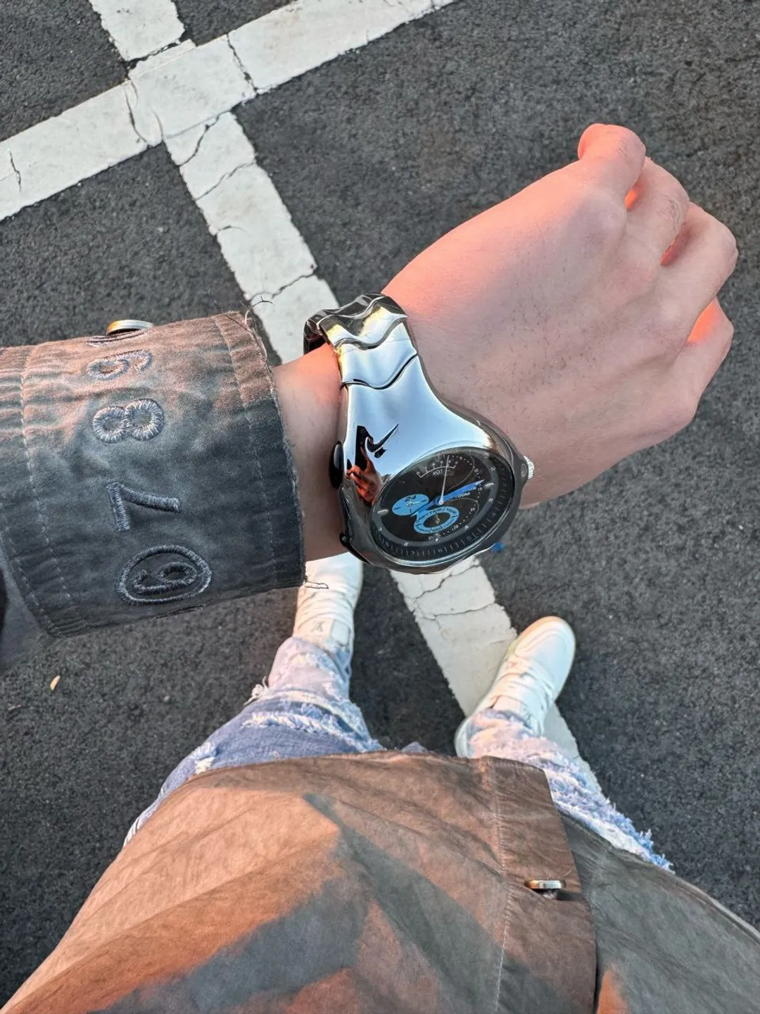 Nike Triax is a sports watch with an iconic design and a