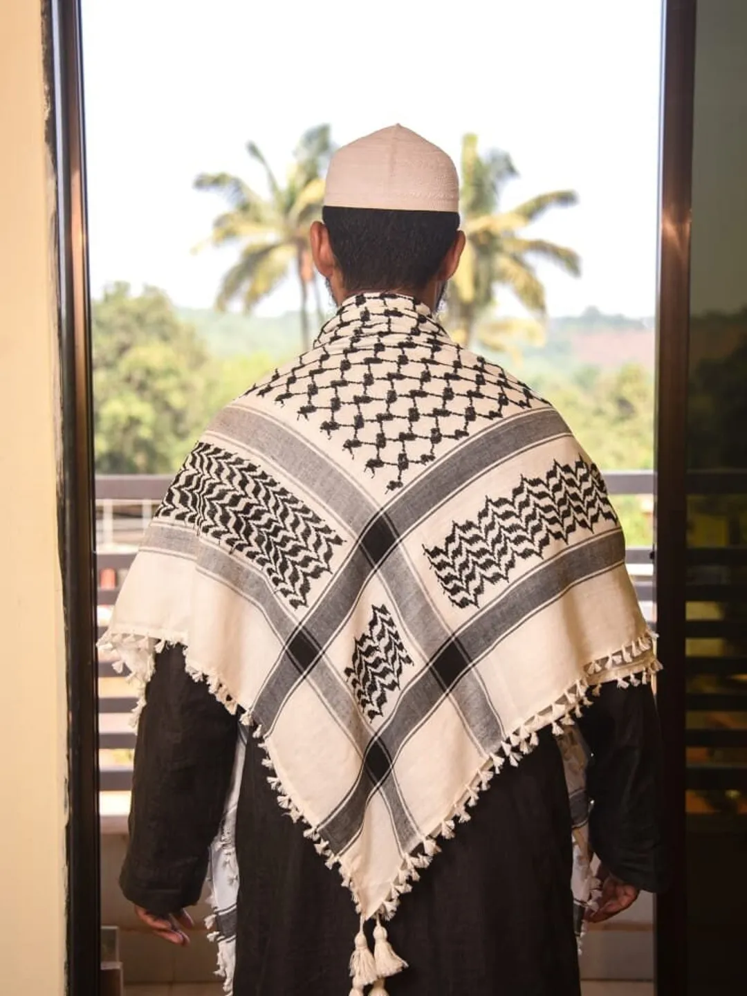 Palestine Keffiyeh Family Pack: Traditional Arab Scarf with Tassels (48x48)