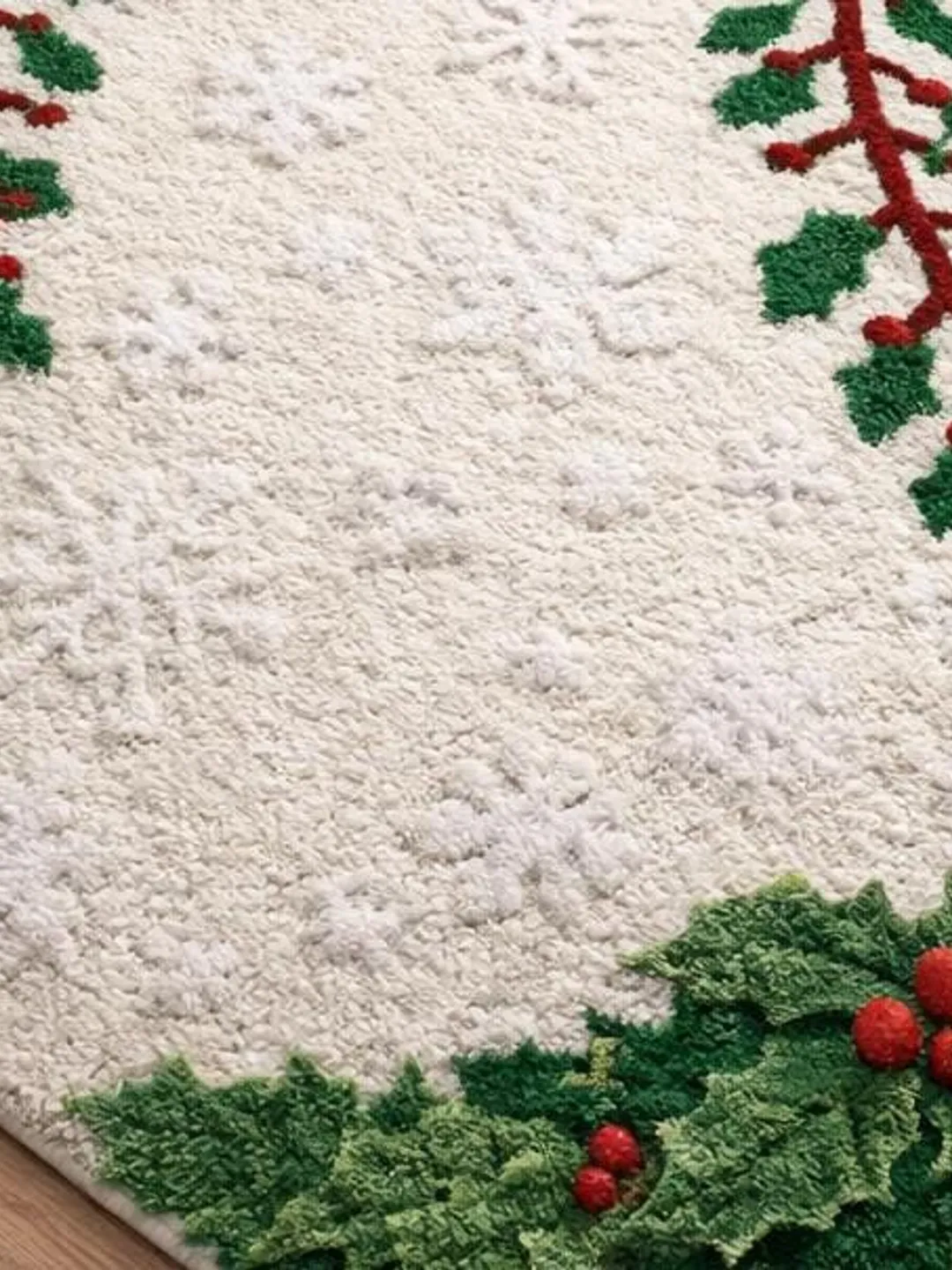 Hand Tufted Christmas Area Rug, White Holiday Rug with Holly Pattern ...