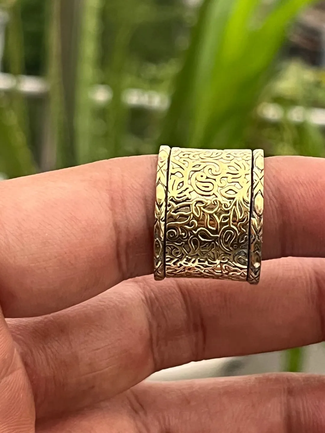 Handmade Brass Spinner Ring: Hammered Boho Anxiety Ring