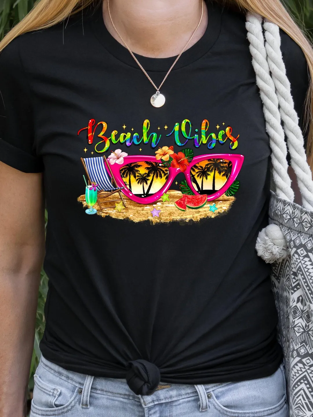 Beach Vibes T-Shirt: Summer Vacation Graphic Tee