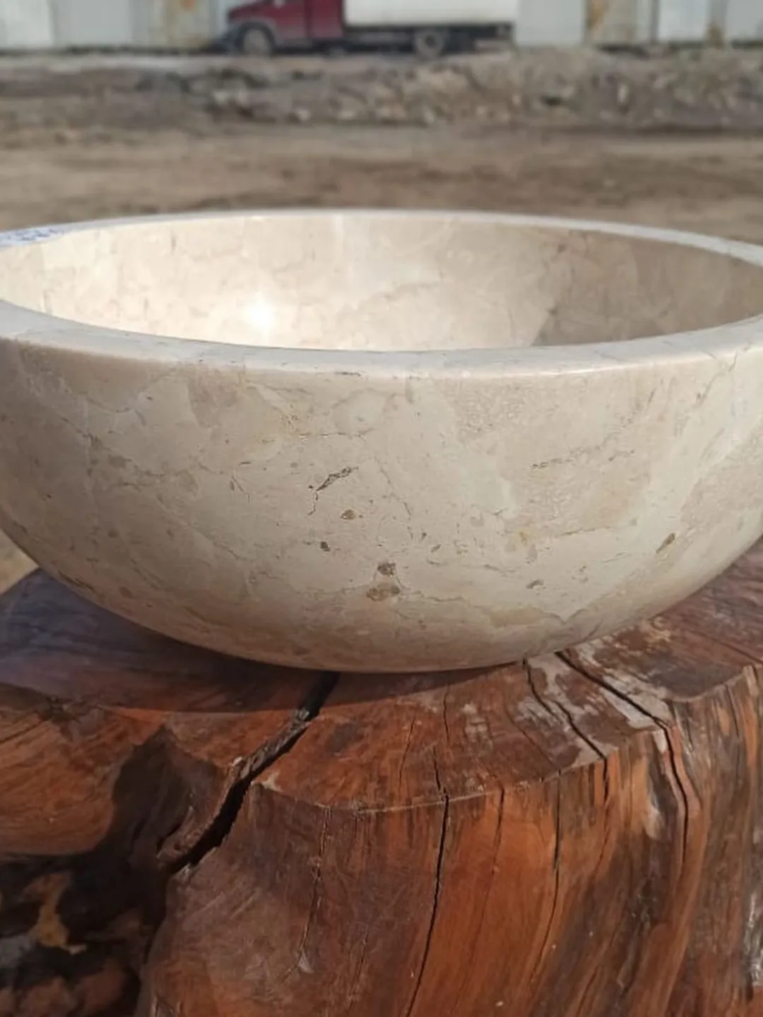 Cream marble cup