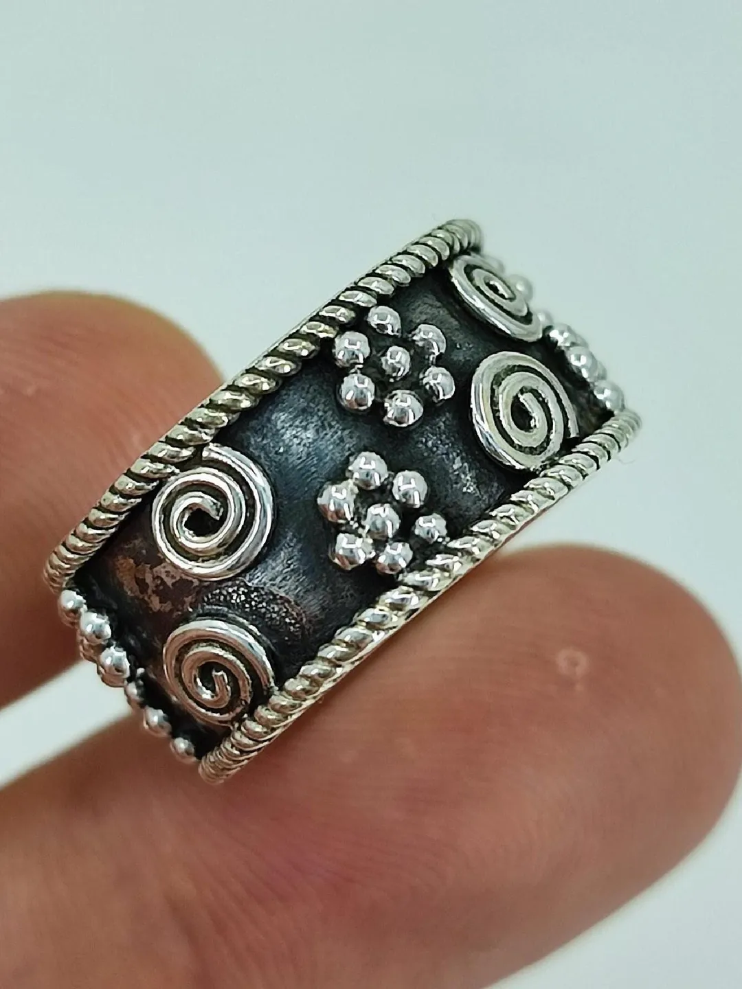 Oxidized Sterling Silver Floral Ring | Boho Flower Band
