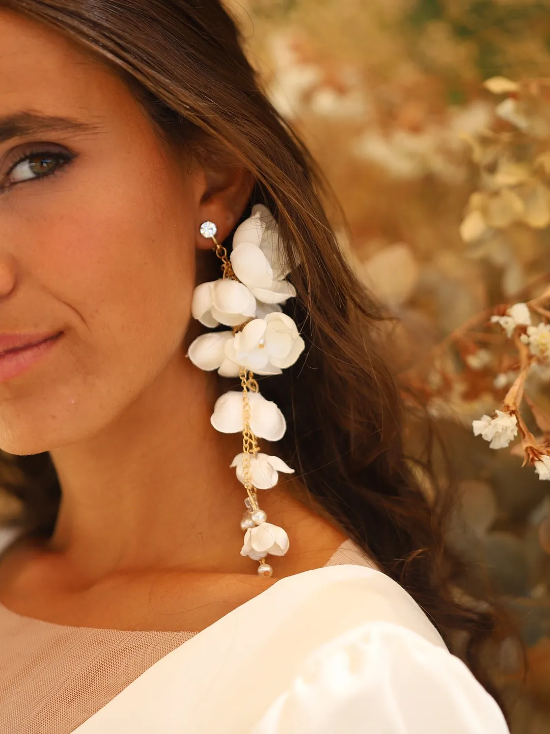 3D Flower Wedding Earrings For Brides, Long Gold Boho Bridal Earrings, Floral Statement Wedding Earrings, Vintage Statement Bridal Jewelry