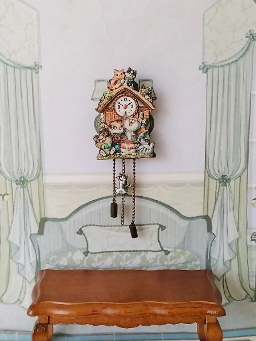 Dollhouse clock. Scale 1:12