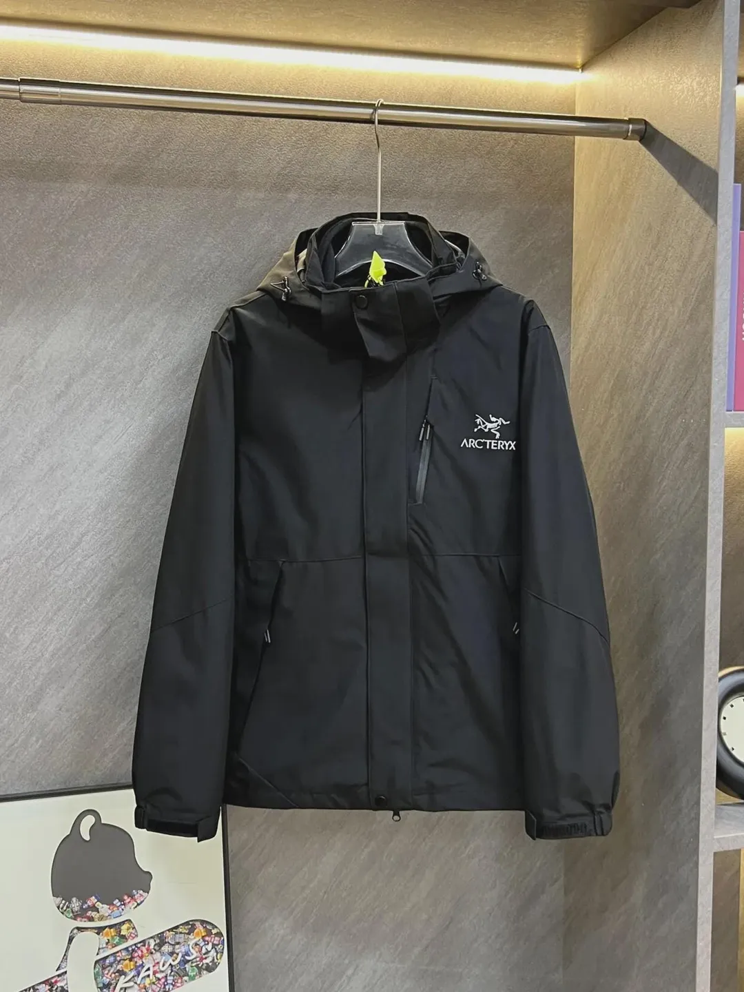 Arcteryx 3-in-1 GORETEX Jacket, Waterproof Shell with Detachable