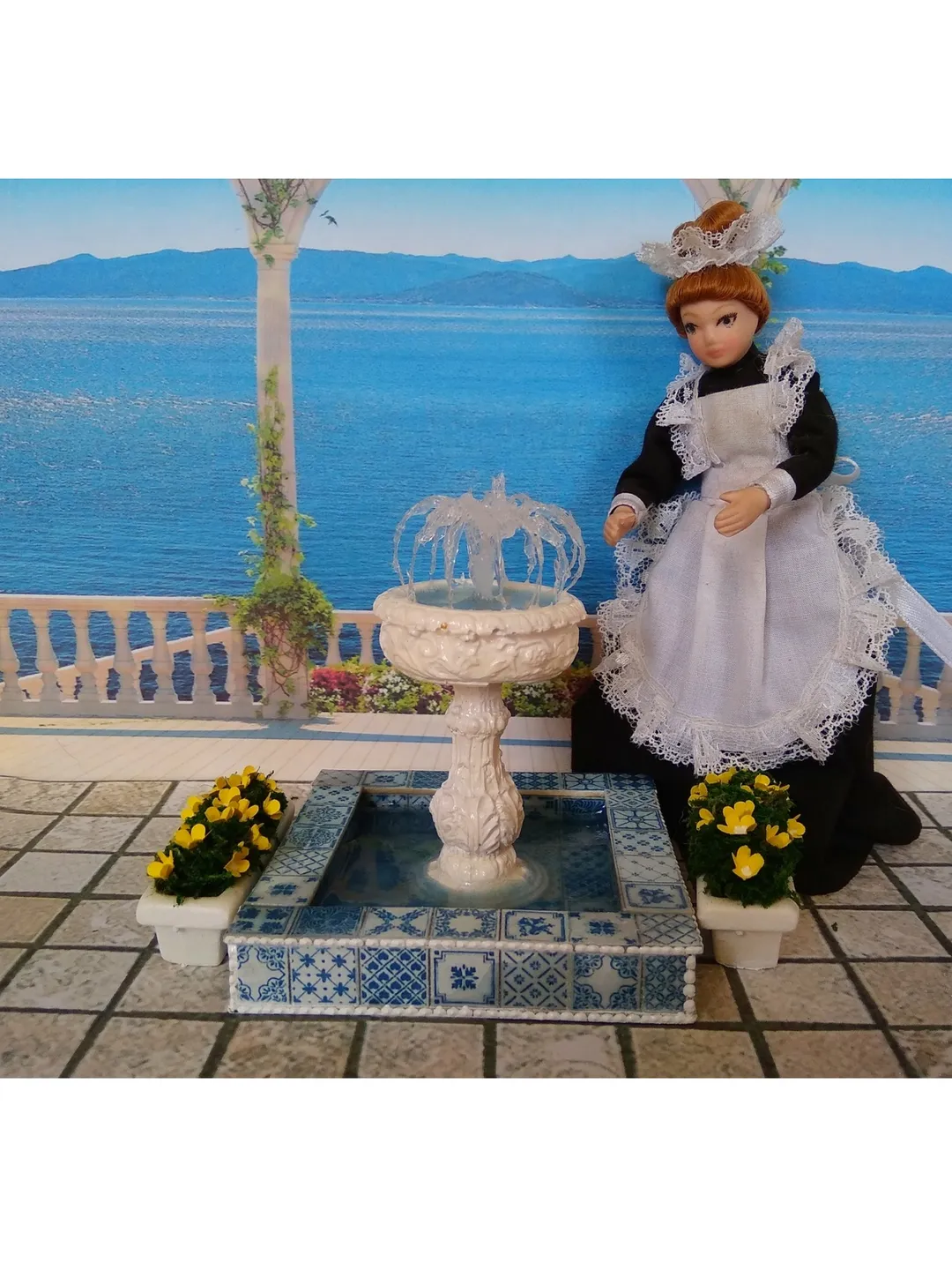 Miniature fountain. Fountain for the collection of dolls.1:12 scale.