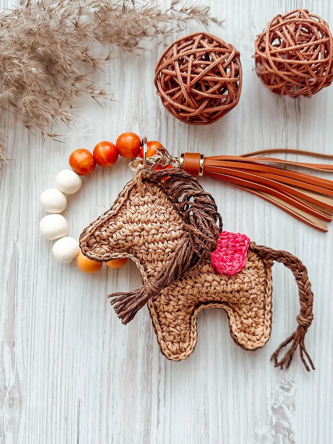 Beaded horse Keychain with Metal Chain – Stylish Bag or Key Accessory, crochet pony