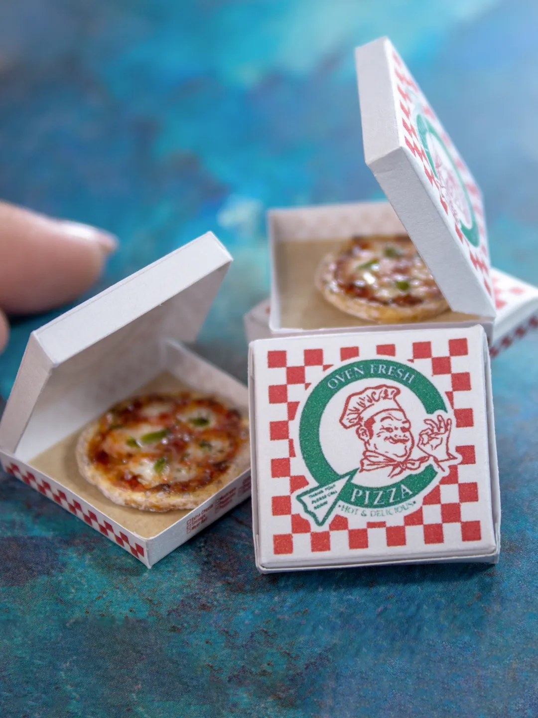 TEMPLATE Miniature pizza box printable for 1:12 scale dollhouse